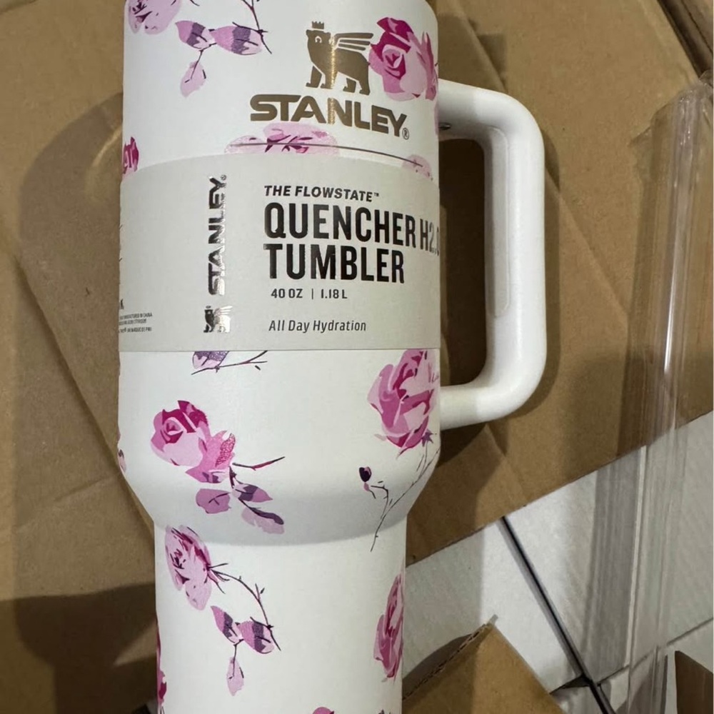 Stanley Floral Quencher Tumbler 40 oz